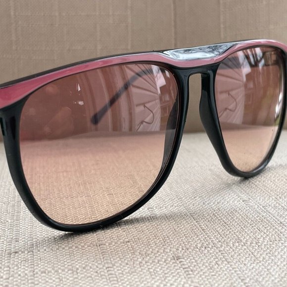 Bausch & Lomb Women Sunglasses Vintage Black/Pink Big Face Eye Wear Italy Made
